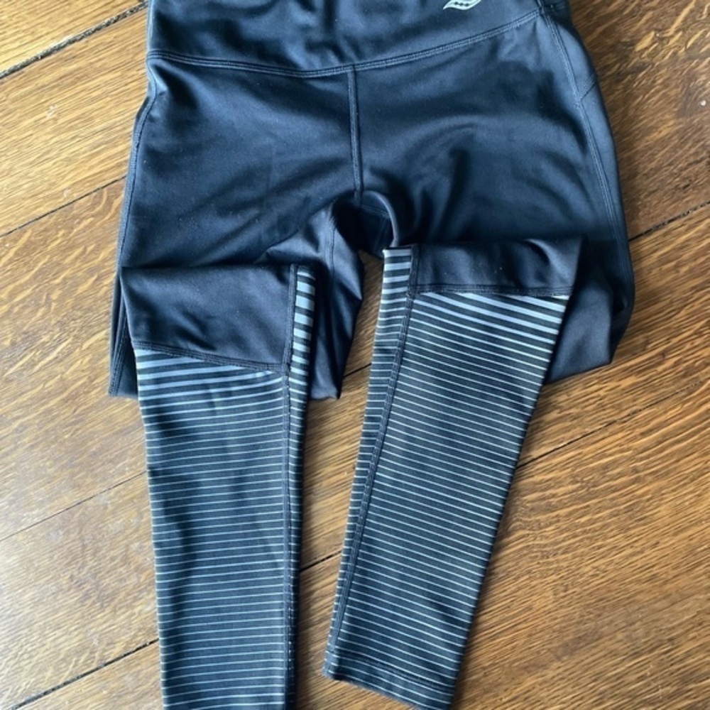 Saucony Women’s Leggings - small